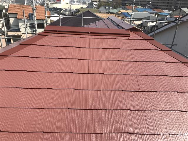 箕面市にて色あせた屋根をラジカル制御塗料で塗装し生き返りました